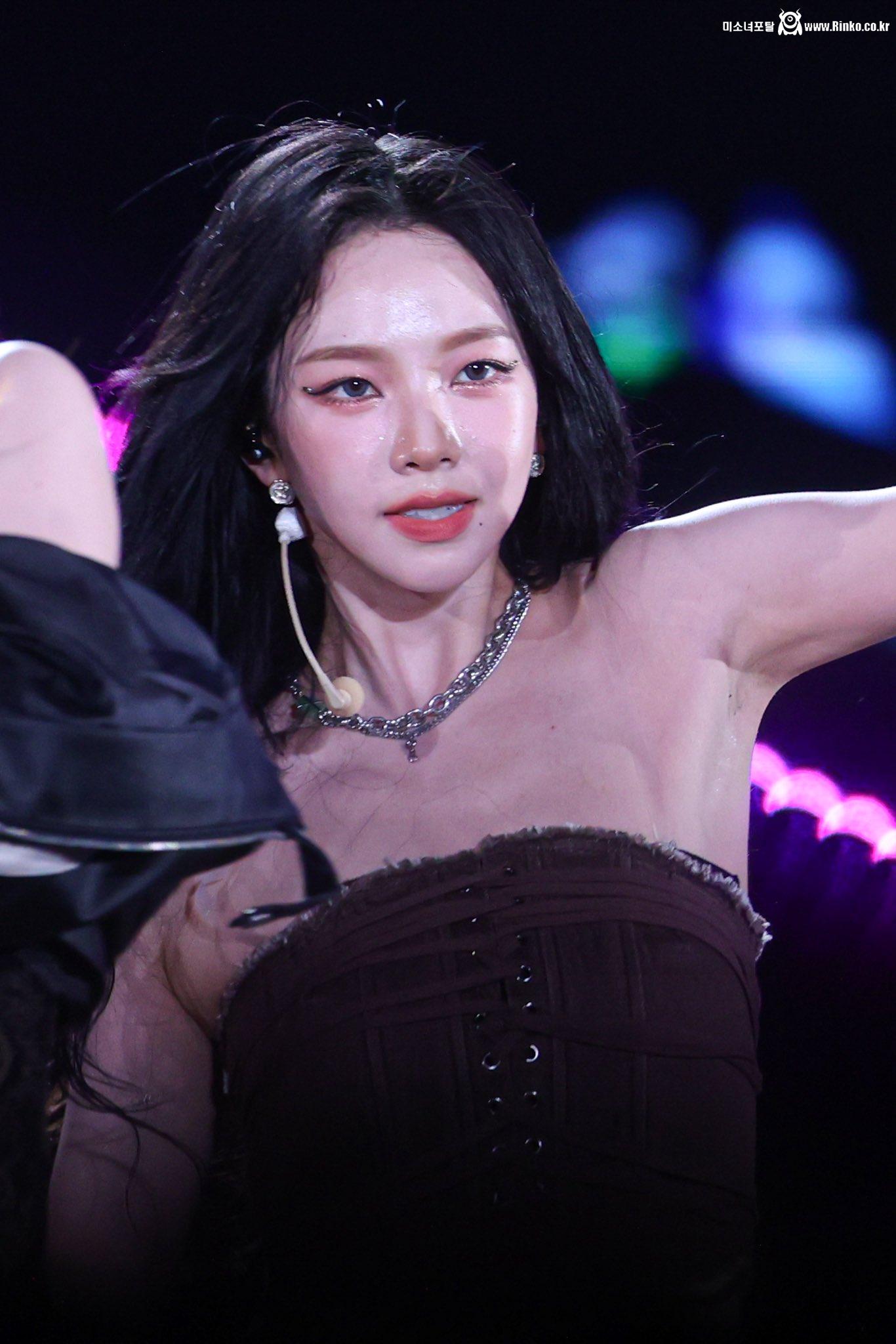 카리나 윈터_117865_5.jpg