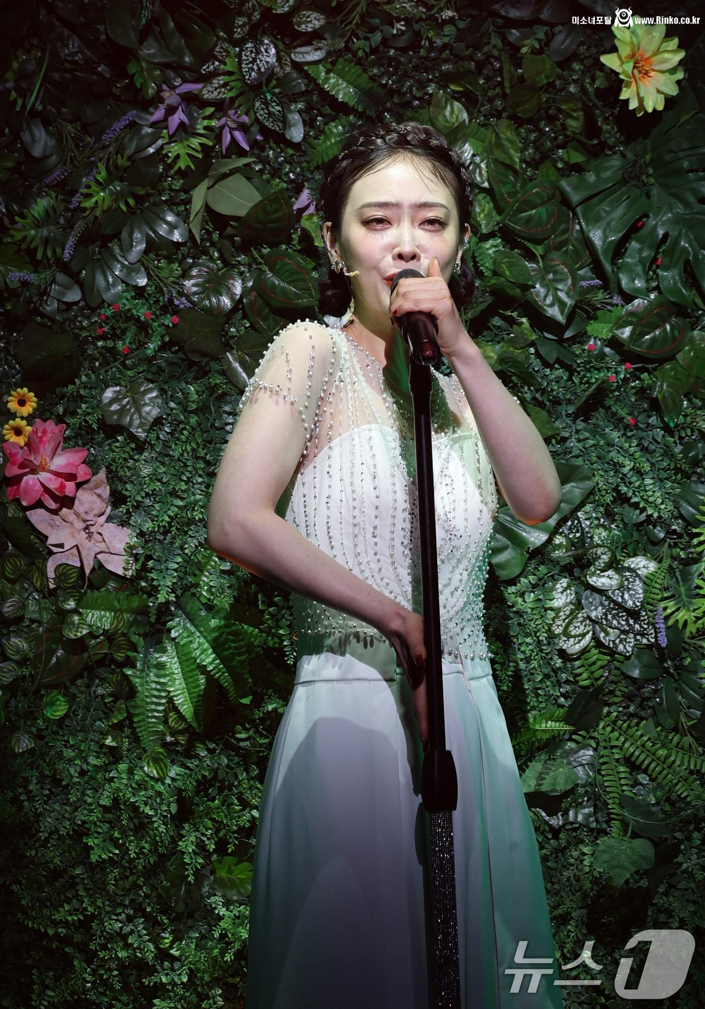 김히어라 시스루겨_117873_6.jpg