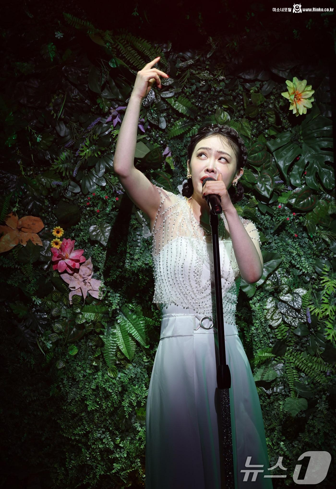 김히어라 시스루겨_117873_7.jpg