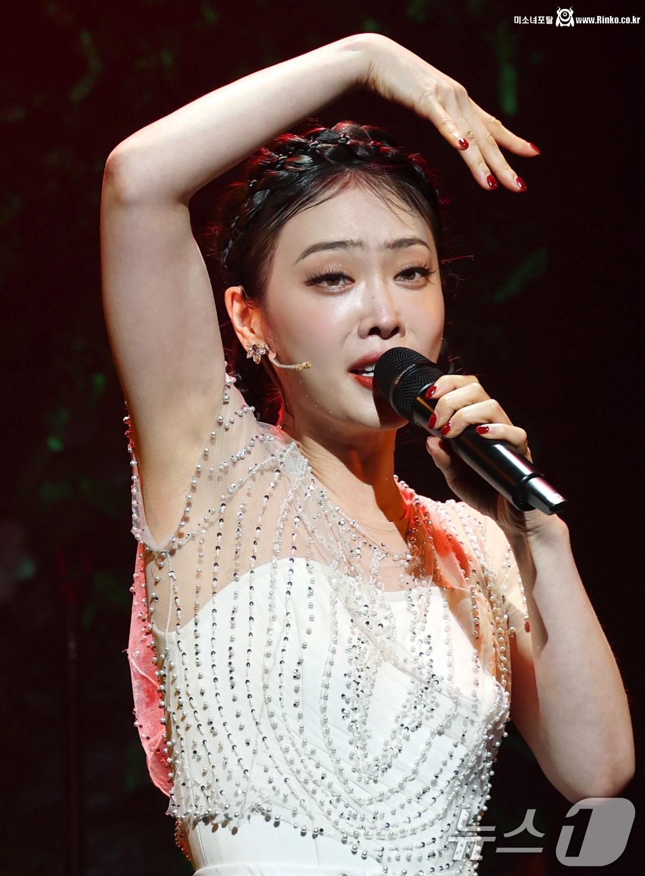 김히어라 시스루겨_117873_8.jpg