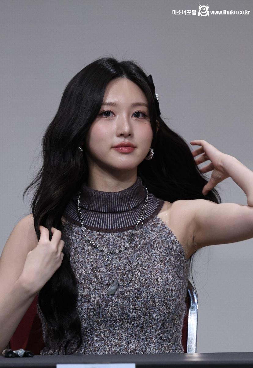 250215 아이브 가을 확대_117879_2.jpeg