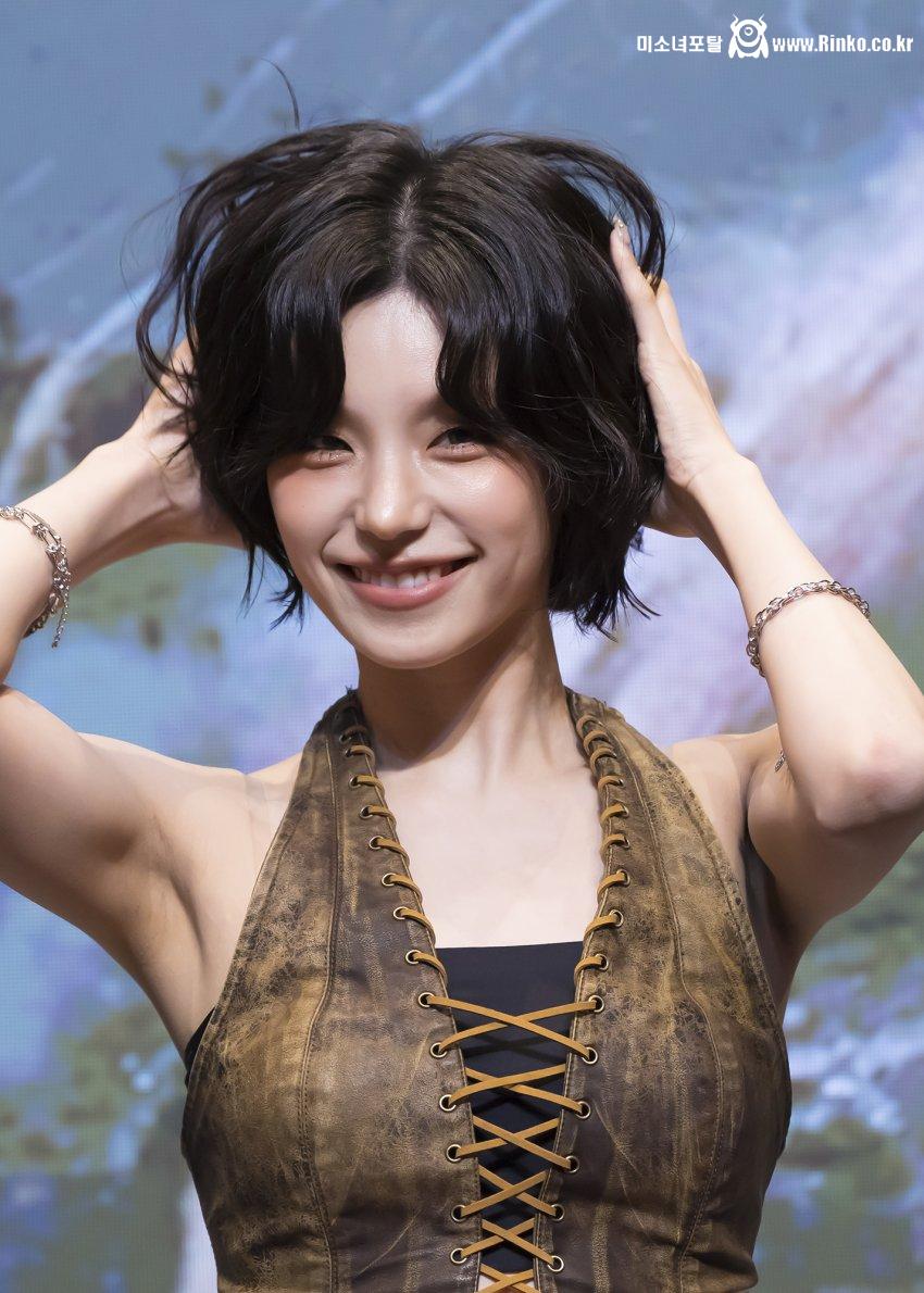 팬사인회 예지_117904_2.jpeg