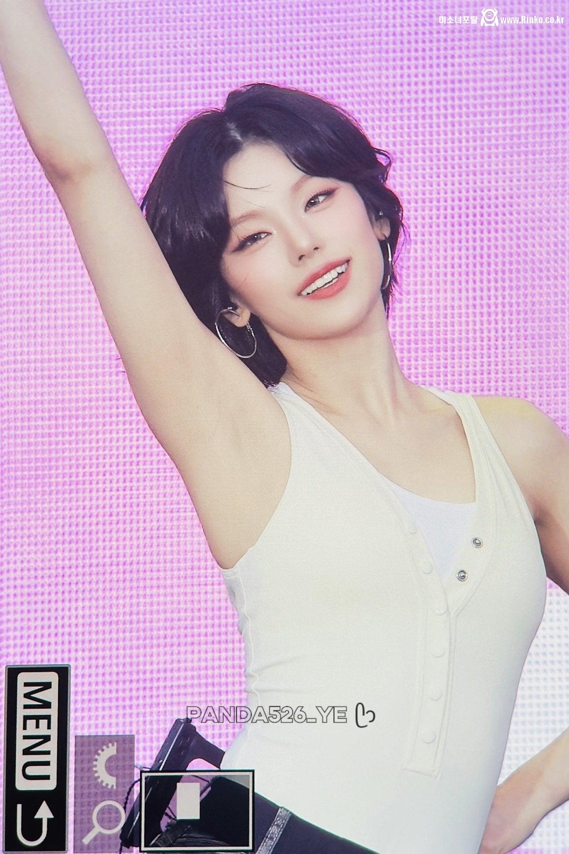 있지 예지 겨드랑이_118220_2.jpg