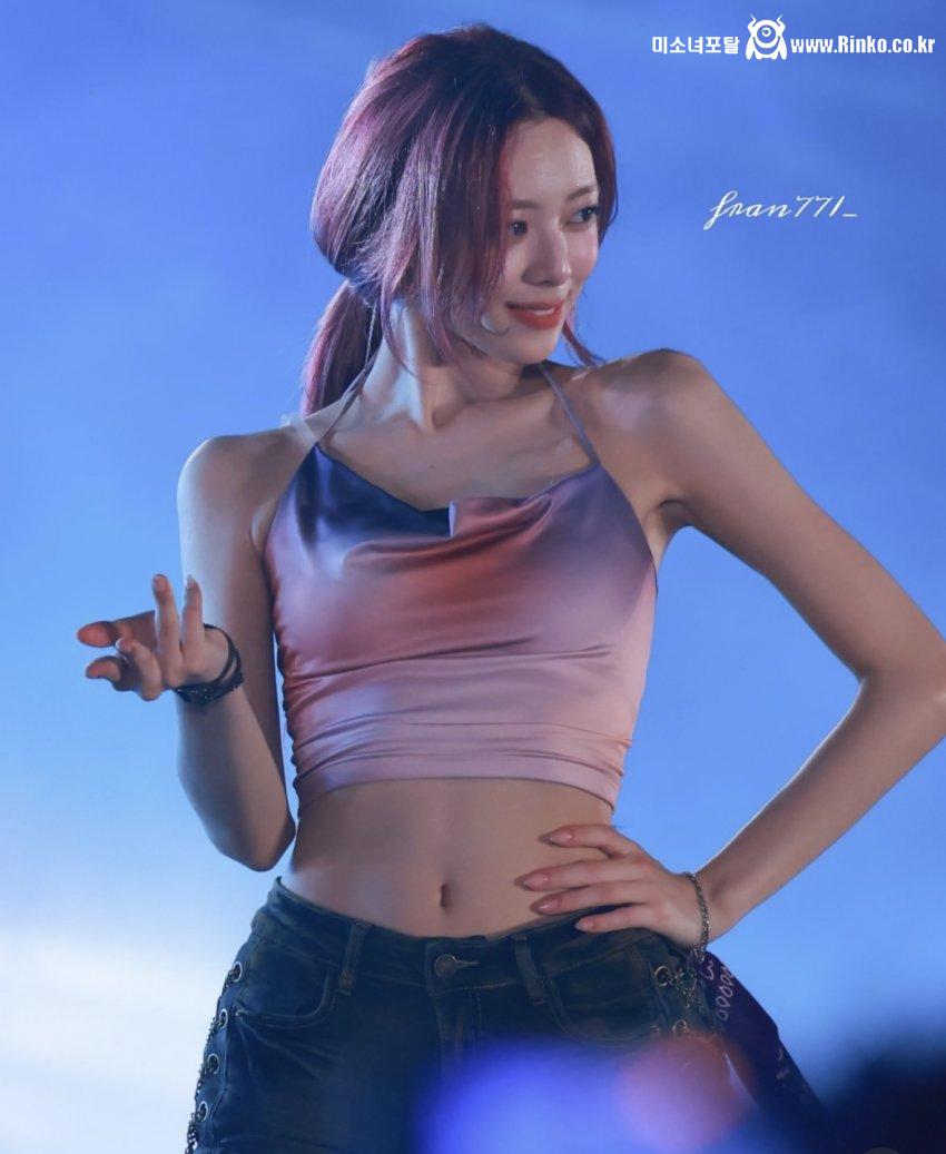 요오망한 유나_118344_2.jpeg