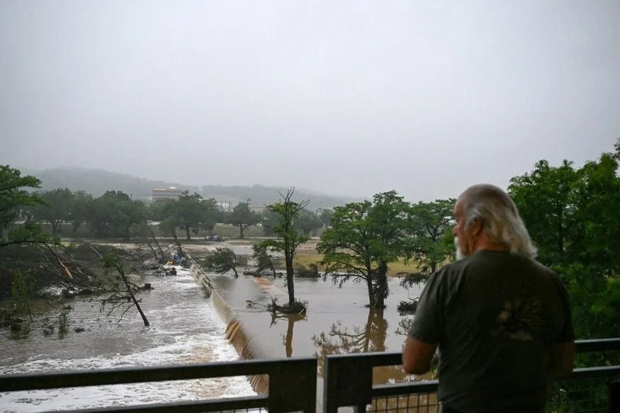 텍사스 홍수로 최소 51명 사망, 어린이 27명 실종1.webp.jpg