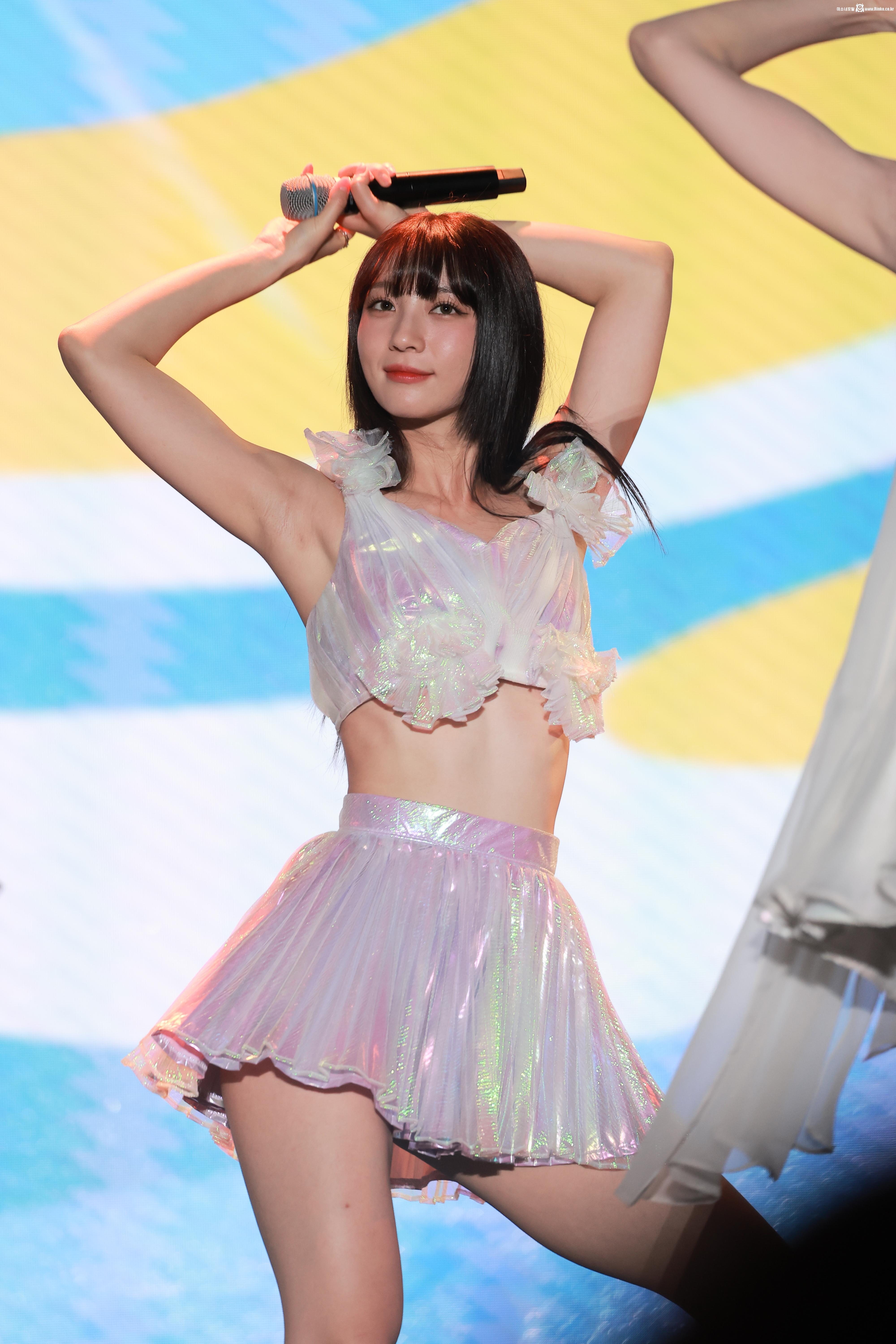 헬스장 가면 겨 볼 수 있을줄 알았는데_118436_3.jpg