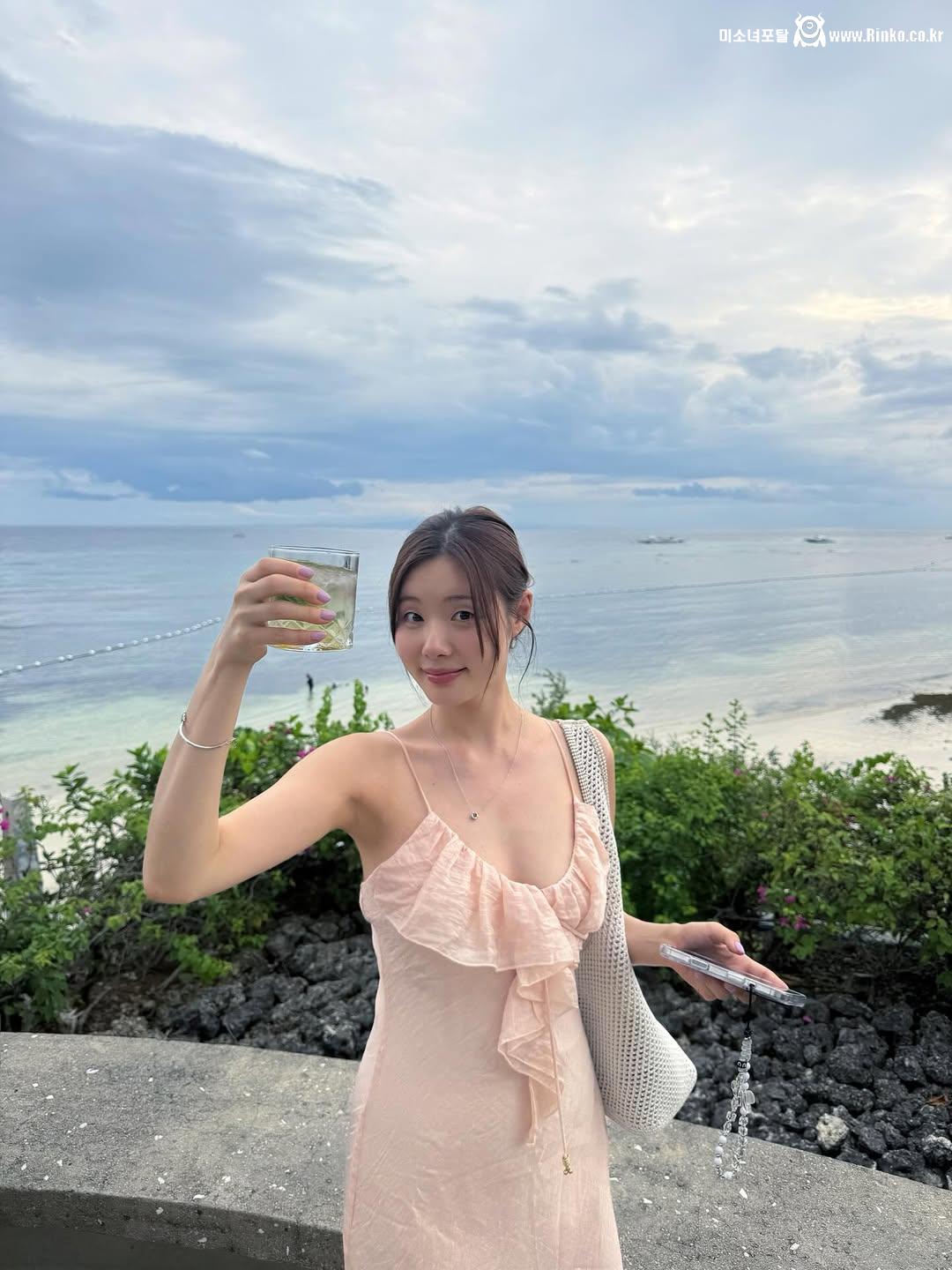 뮤지컬배우 민경아 겨땀_118442_3.jpg