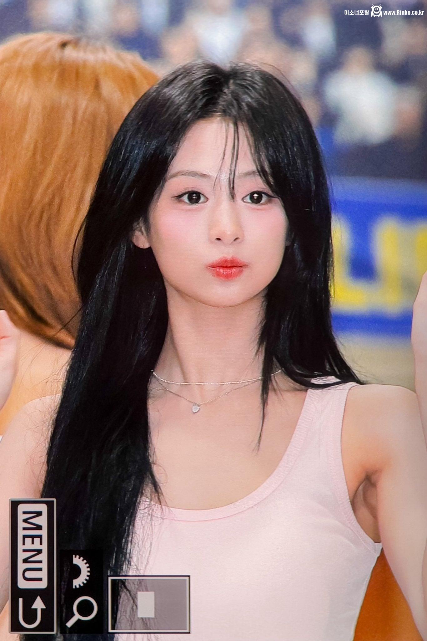 베이비몬스터 아현 겨드랑이_118445_4.jpg