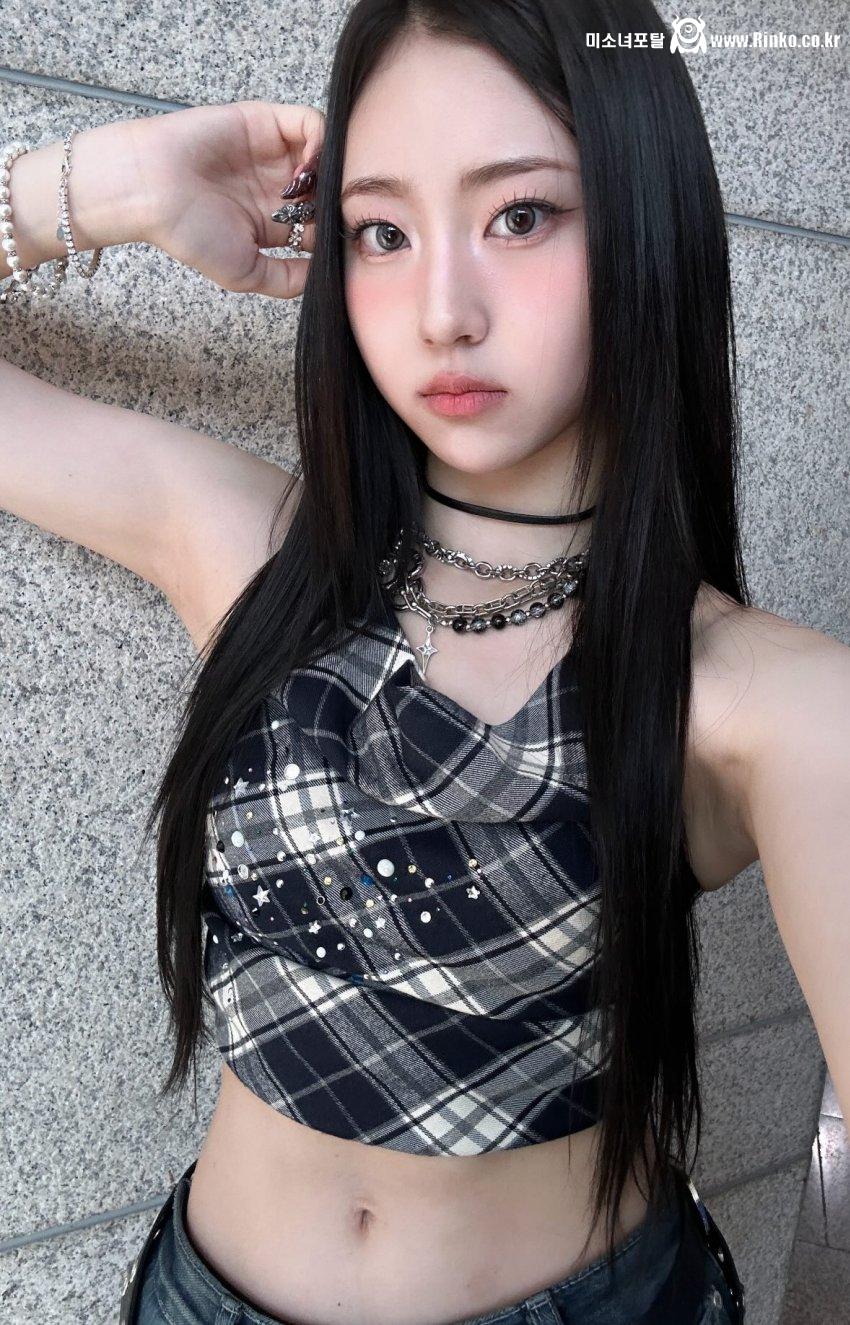 신입여돌 VVUP 지윤 겨 ㄱ꼴_118713_1.jpeg