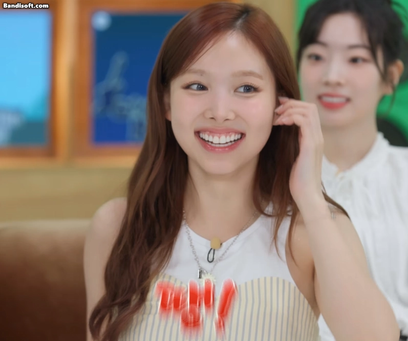 트와이스 나연_118960_4.webp