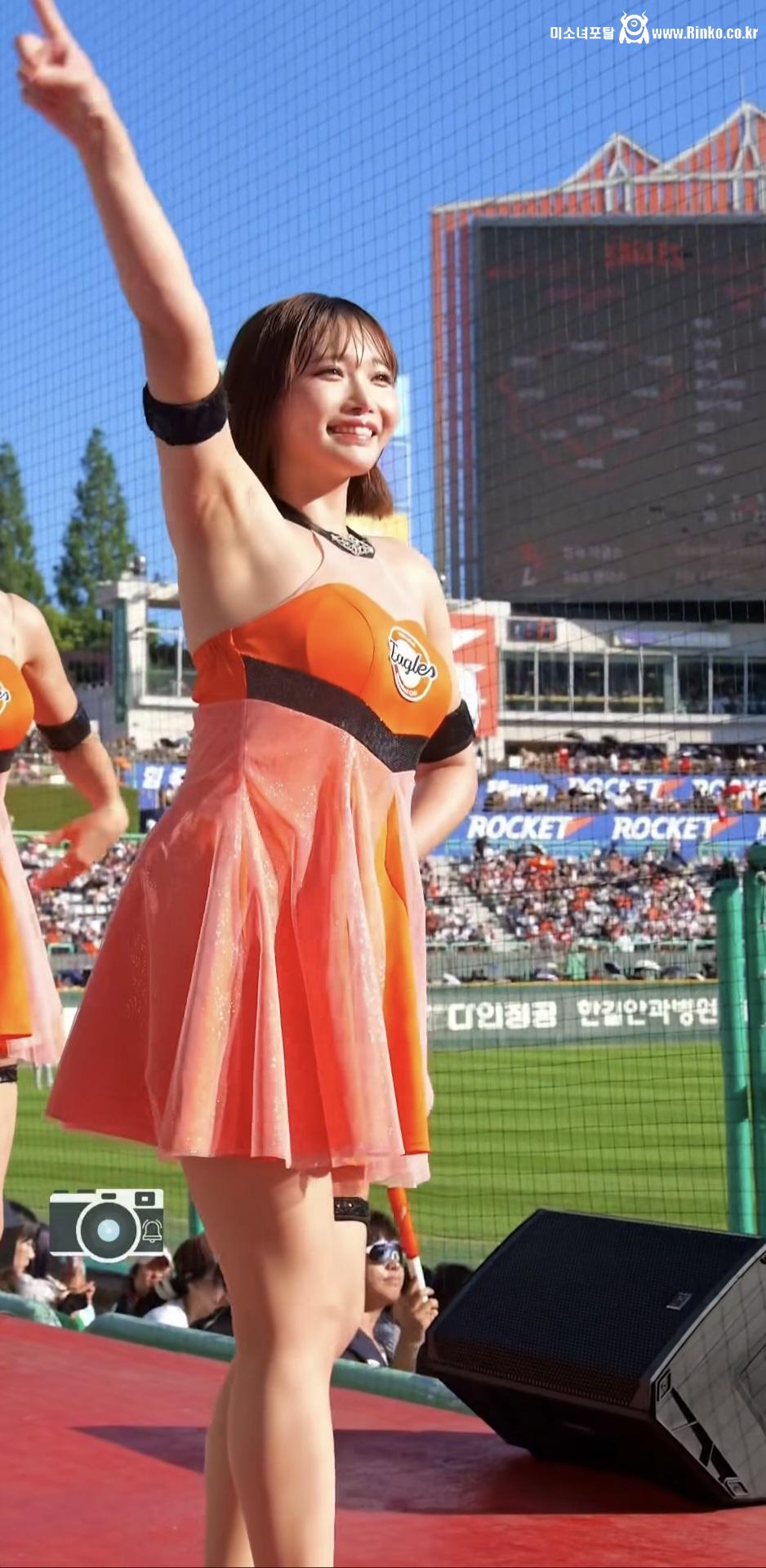 노자와 아야카 치어리더_118784_3.jpg