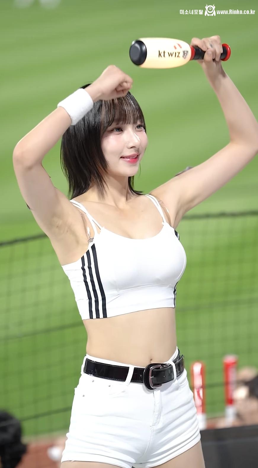 요즘 최애 정희정 치어_118883_2.jpg
