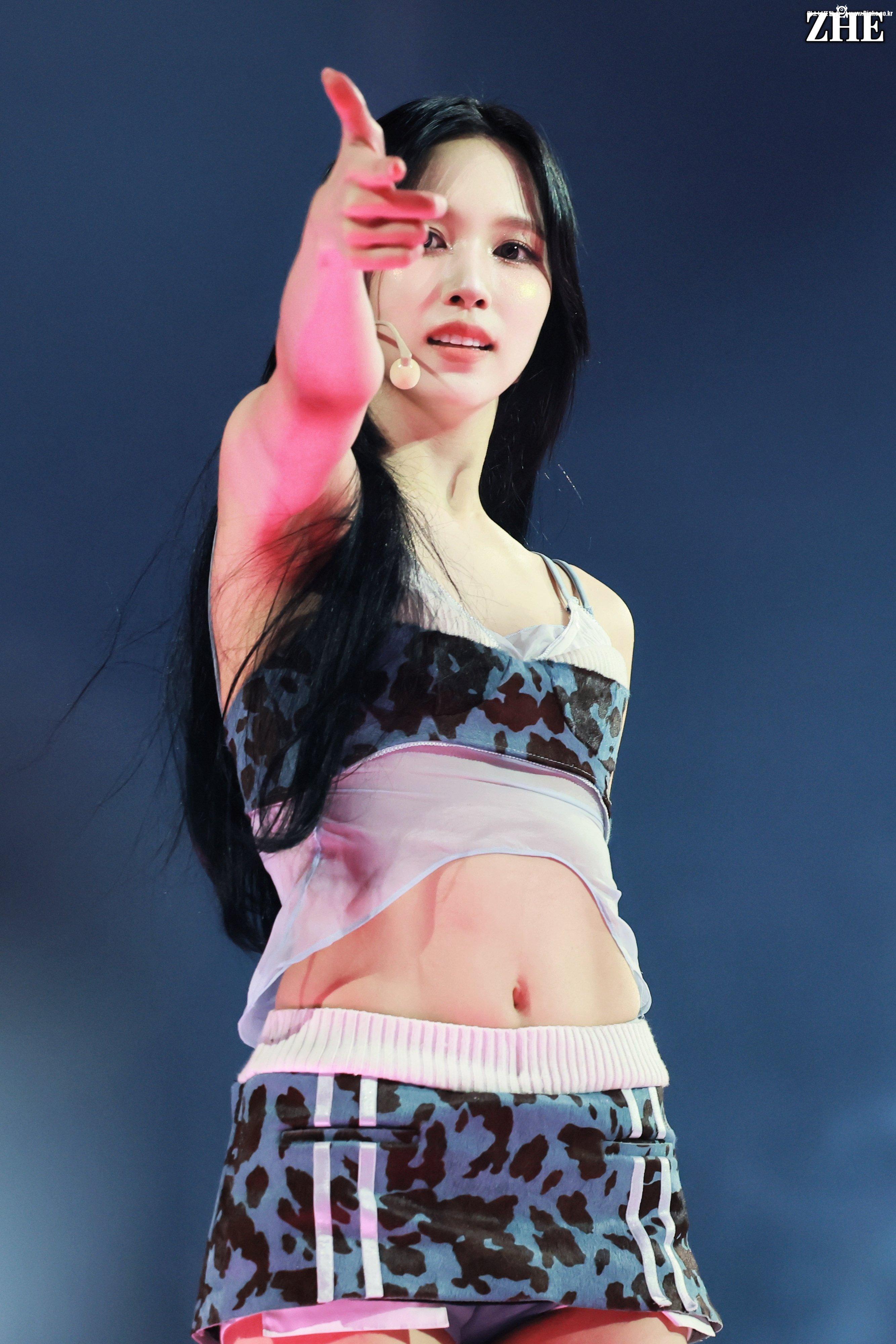 250719 사나 미나 모모_118920_3.jpg