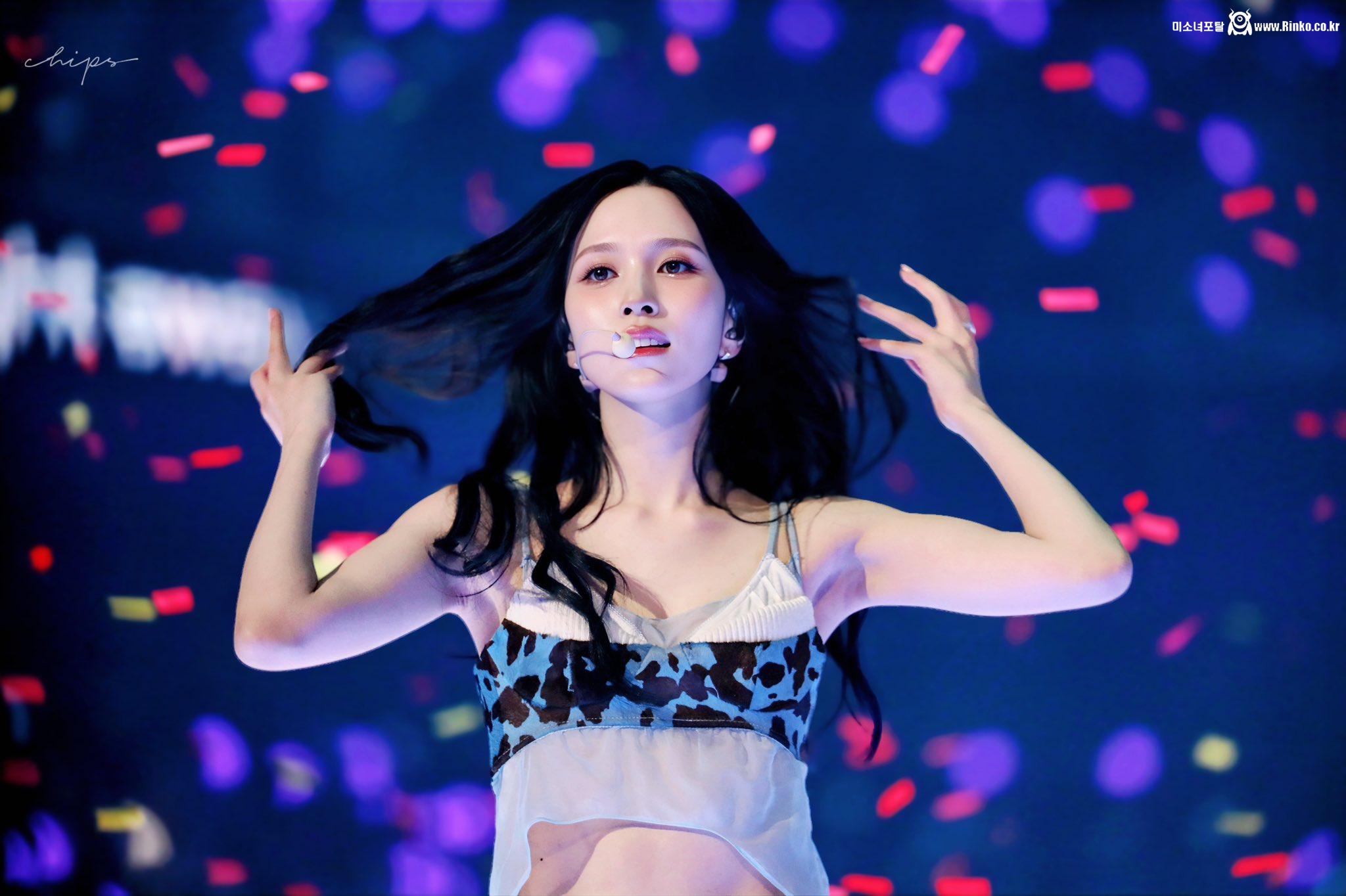 250720 미나 지효 나연_119028_4.jpg