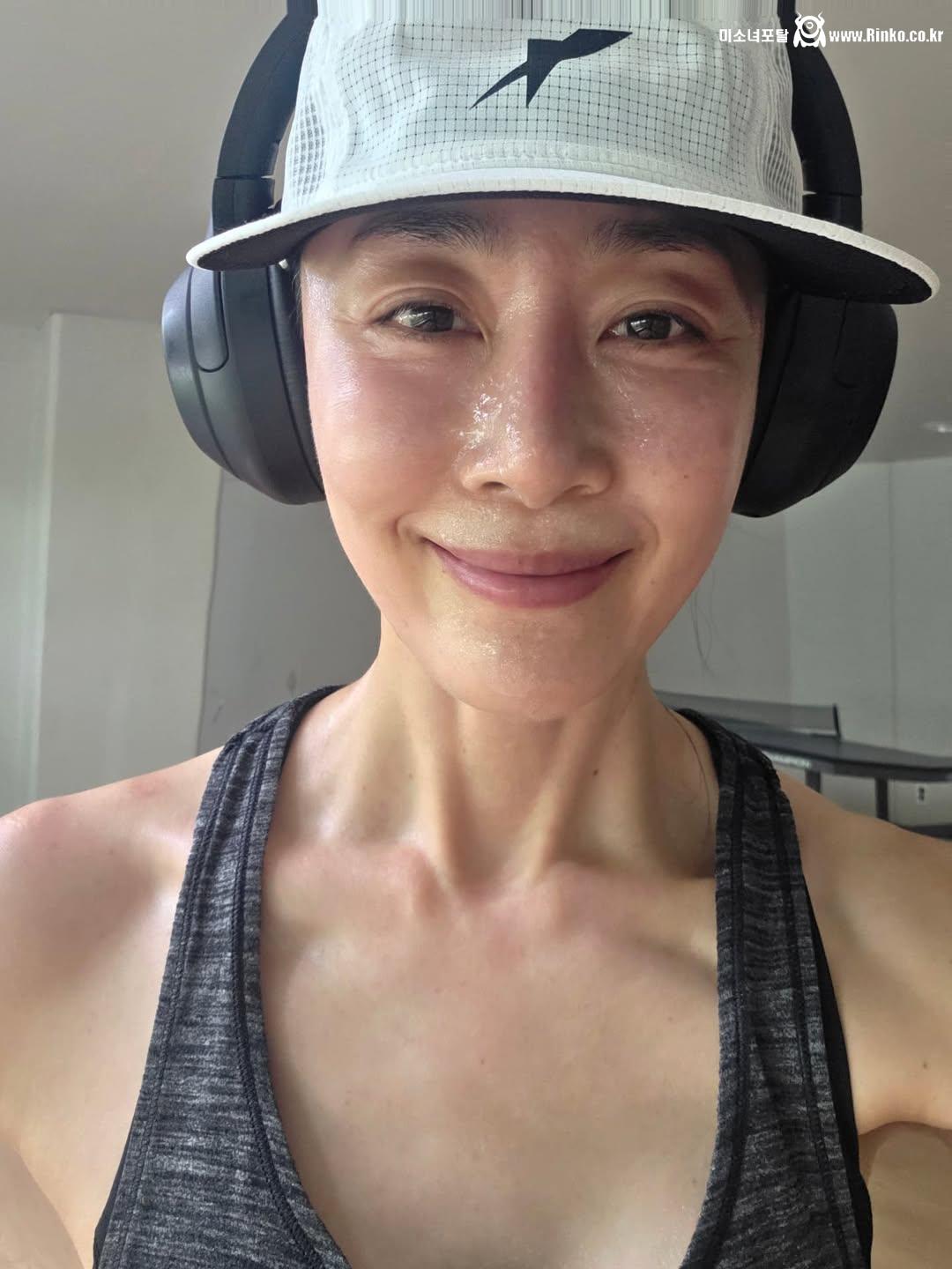 문정희 미시겨(+성수)_119032_1.jpg