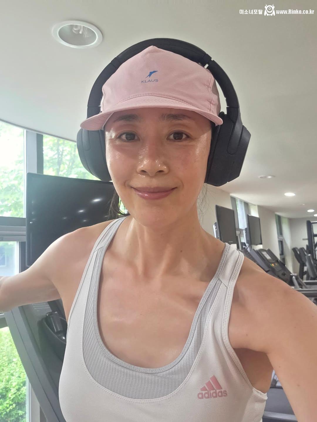 문정희 미시겨(+성수)_119032_3.jpg