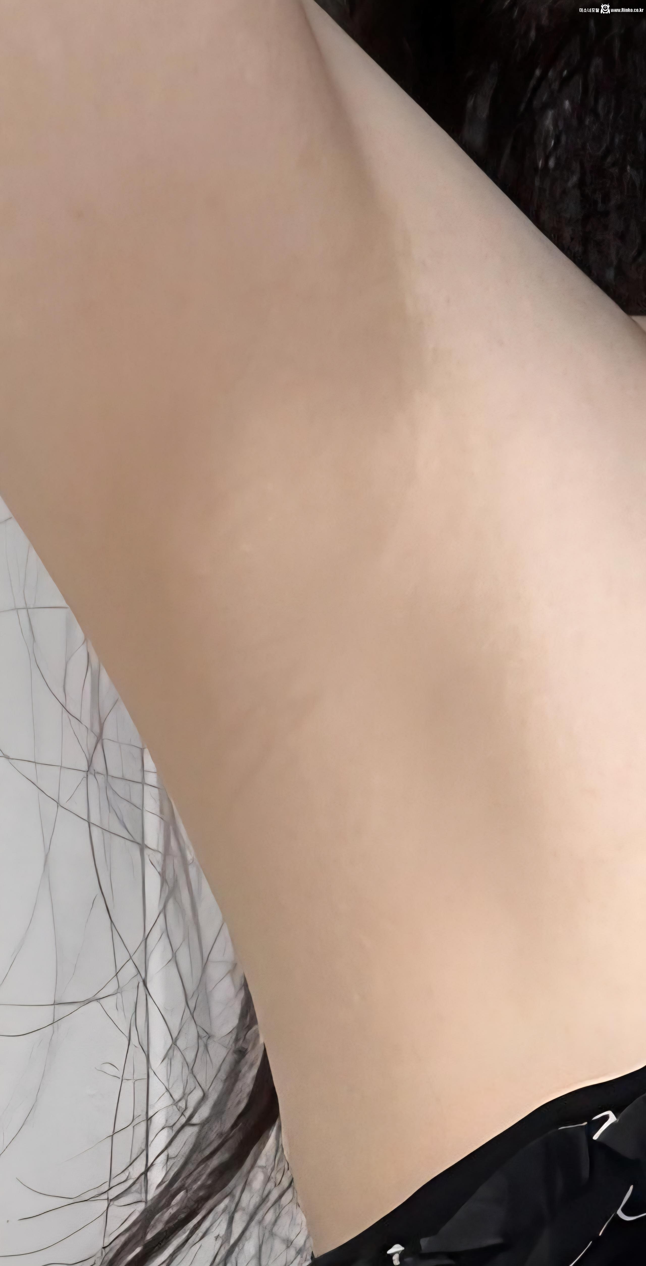 아이브 장원영 확대 겨드랑이_119082_2.jpg