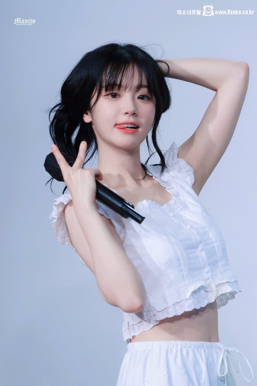 QWER 쵸단_119086_2.jpg