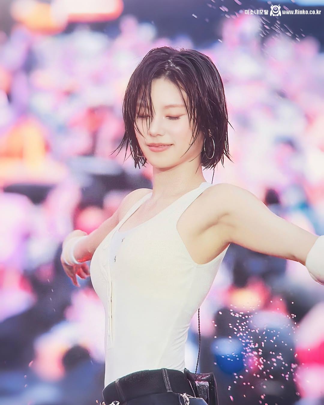 겨황 워터밤 총모음집_119098_6.jpg