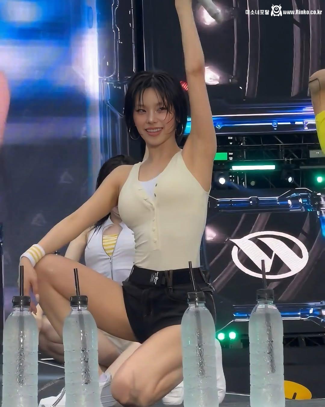 겨황 워터밤 총모음집_119098_8.jpg