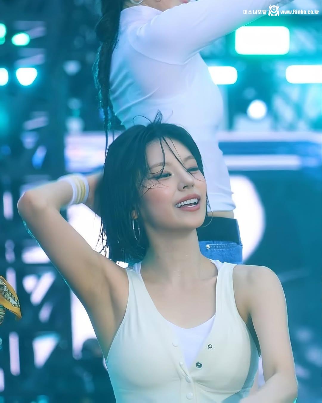 겨황 워터밤 총모음집_119098_10.jpg