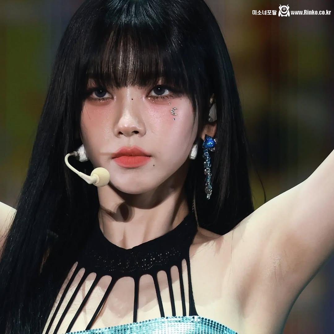 에스파 카리나 겨드랑이_119090_1.jpg