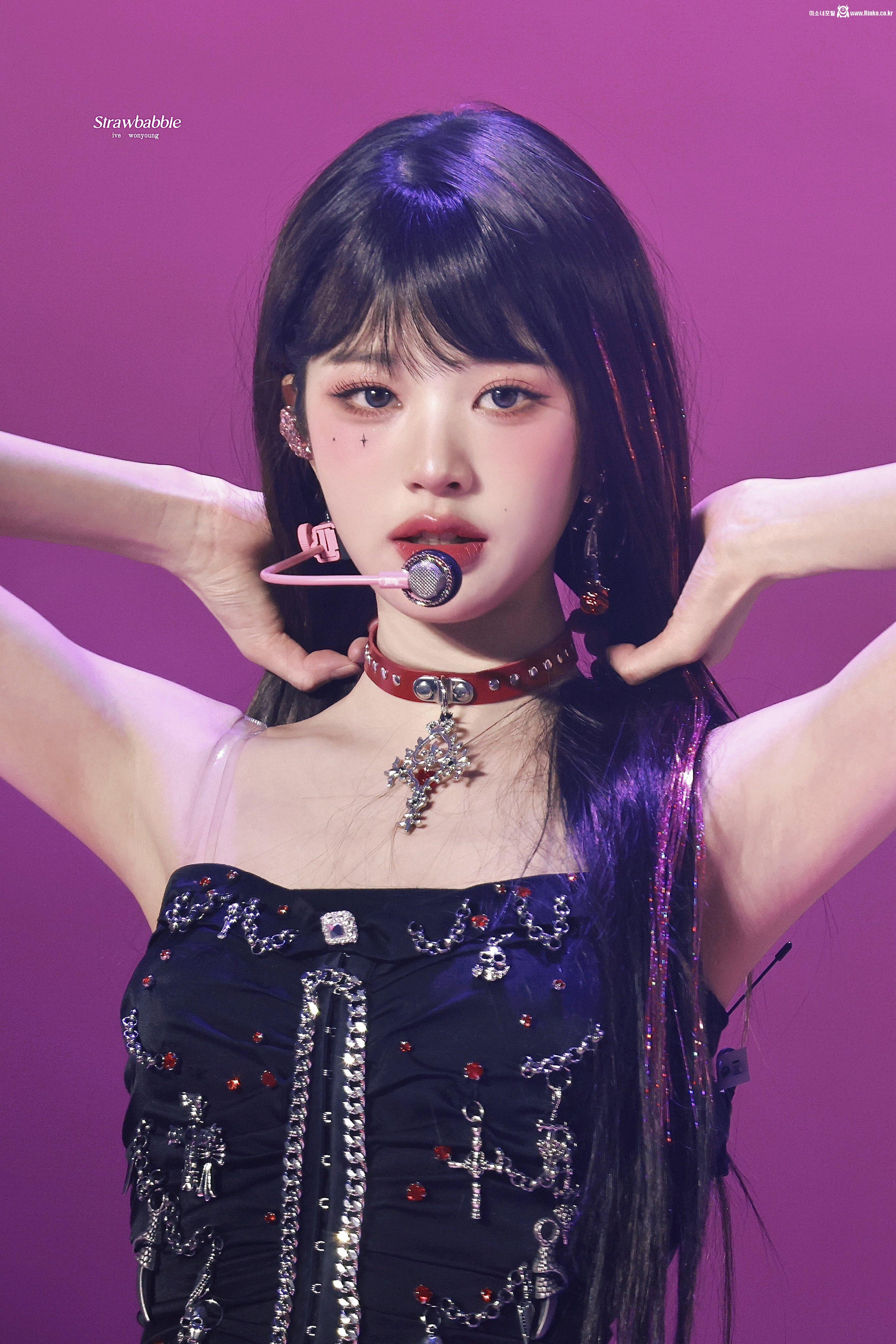 아이브 장원영 겨드랑이_119159_1.jpg