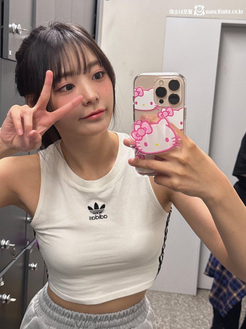 QWER 시요밍_119153_1.jpg