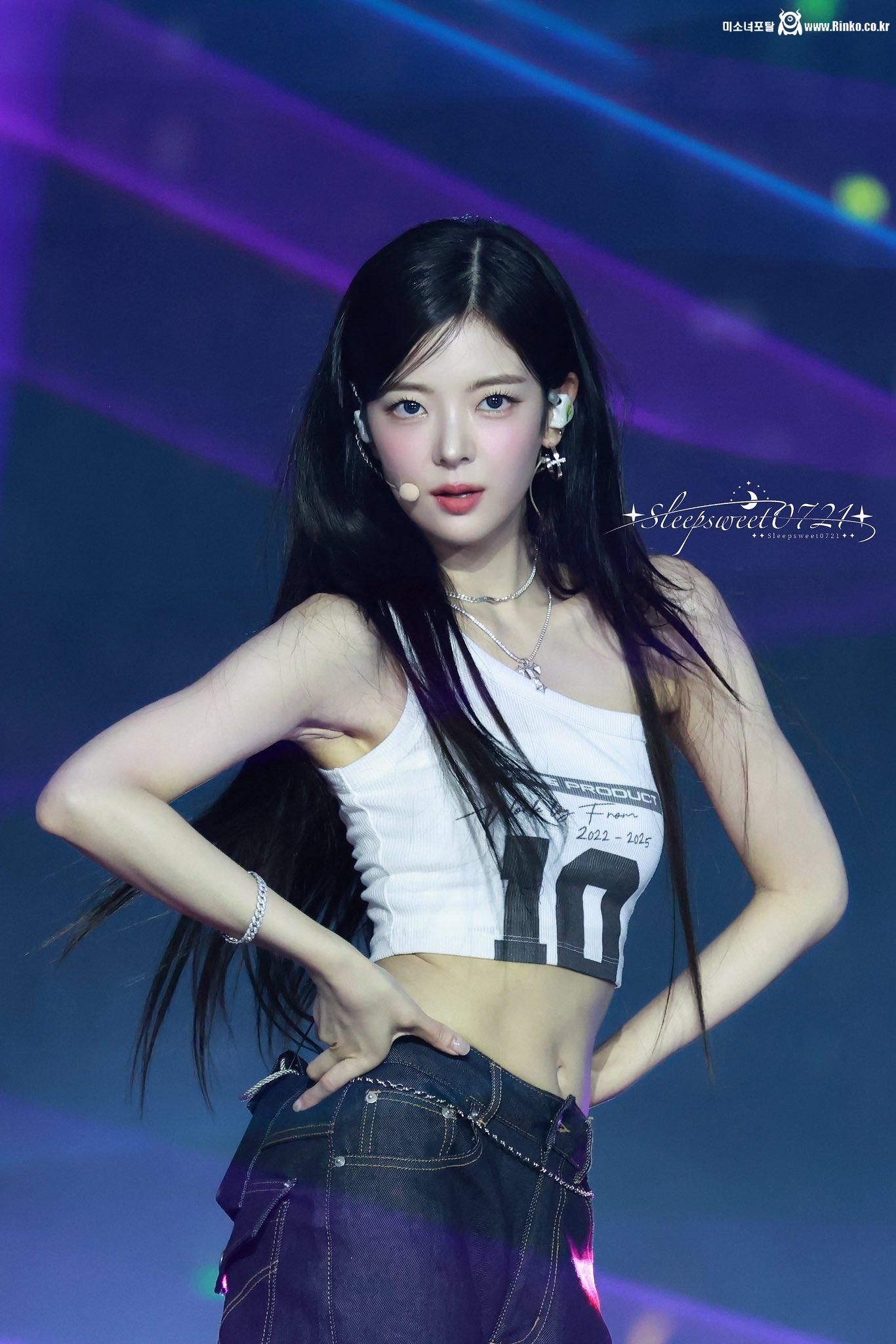 250726 유나 리아_119241_1.jpg