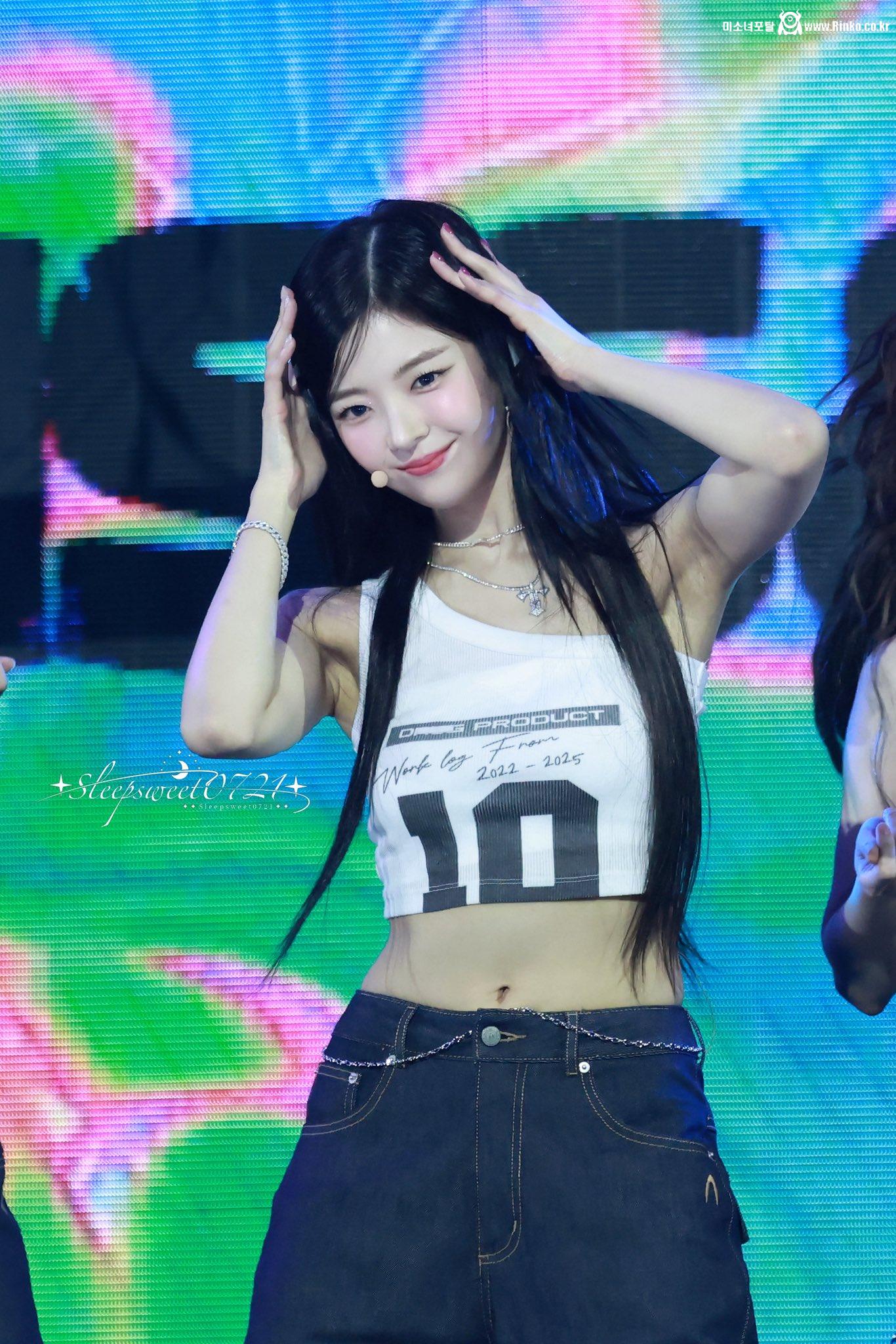 250726 유나 리아_119241_3.jpg