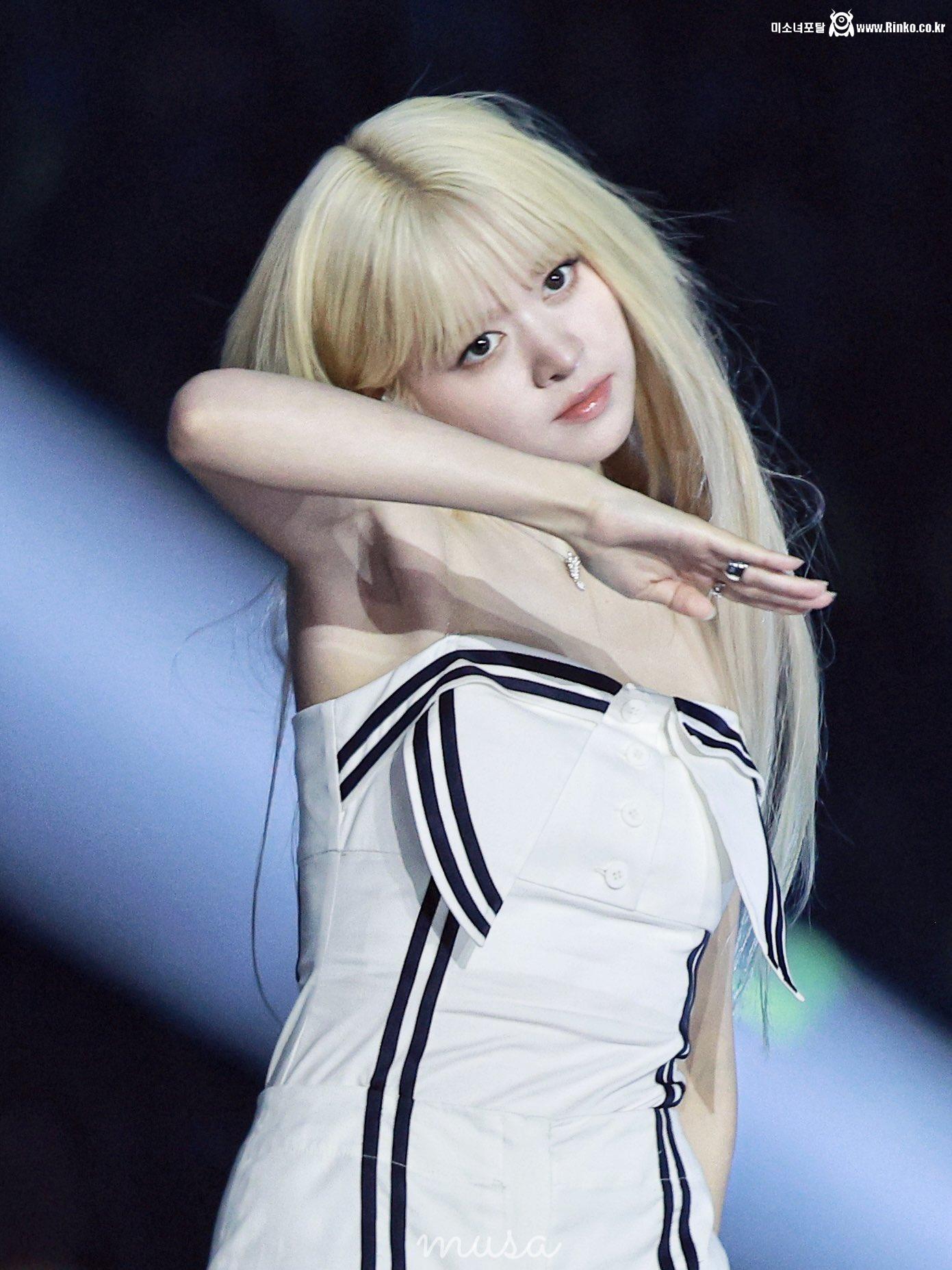 엔믹스 릴리_119232_3.jpg