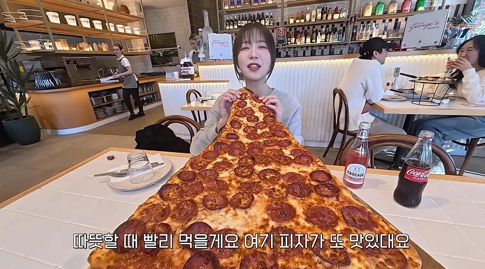 실제로는 피자 두조각도 다 못먹는 쯔양1.webp.jpg
