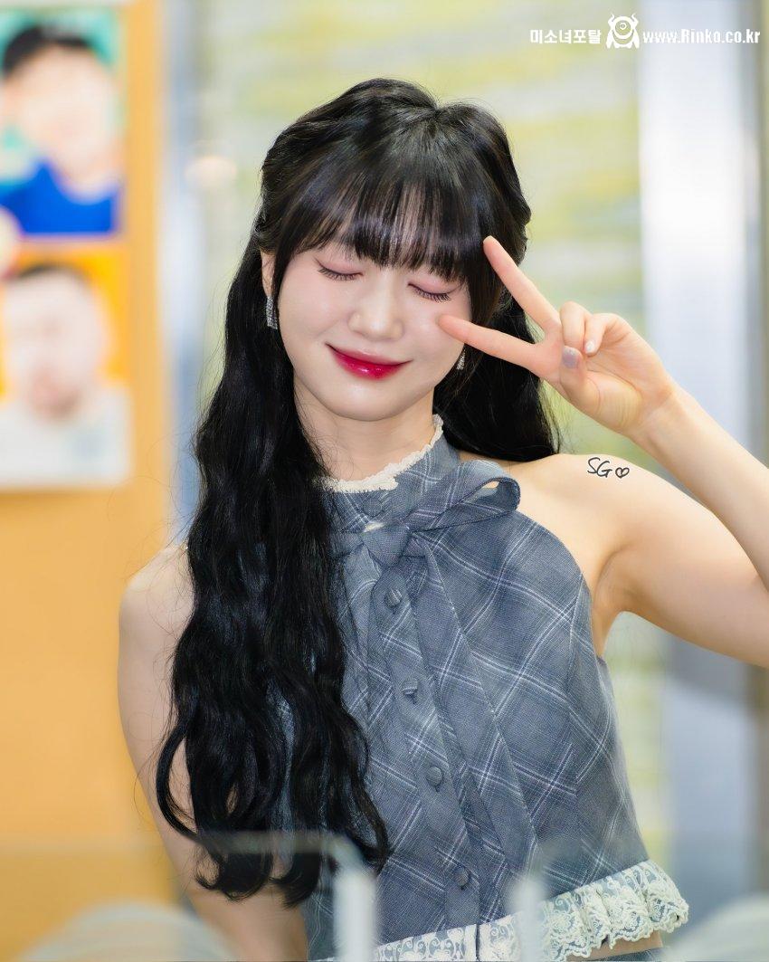 오마이걸 유빈_119315_1.jpg