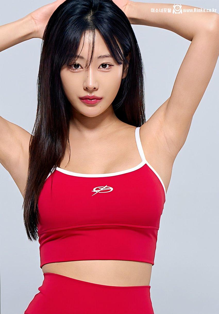 무신사 피팅모델_119367_2.jpg