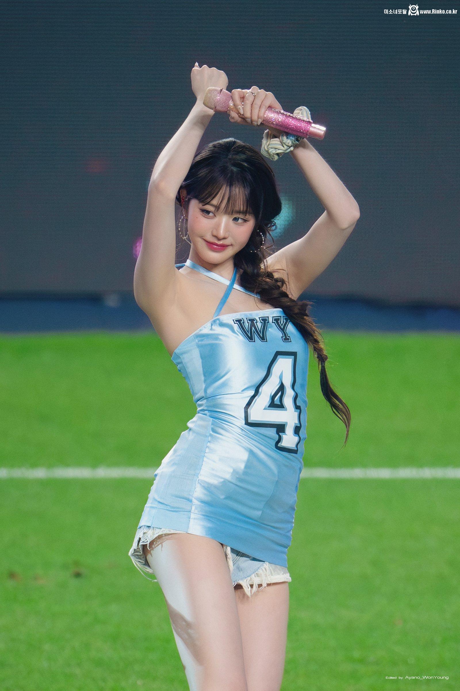 250730 장원영_119383_3.jpg