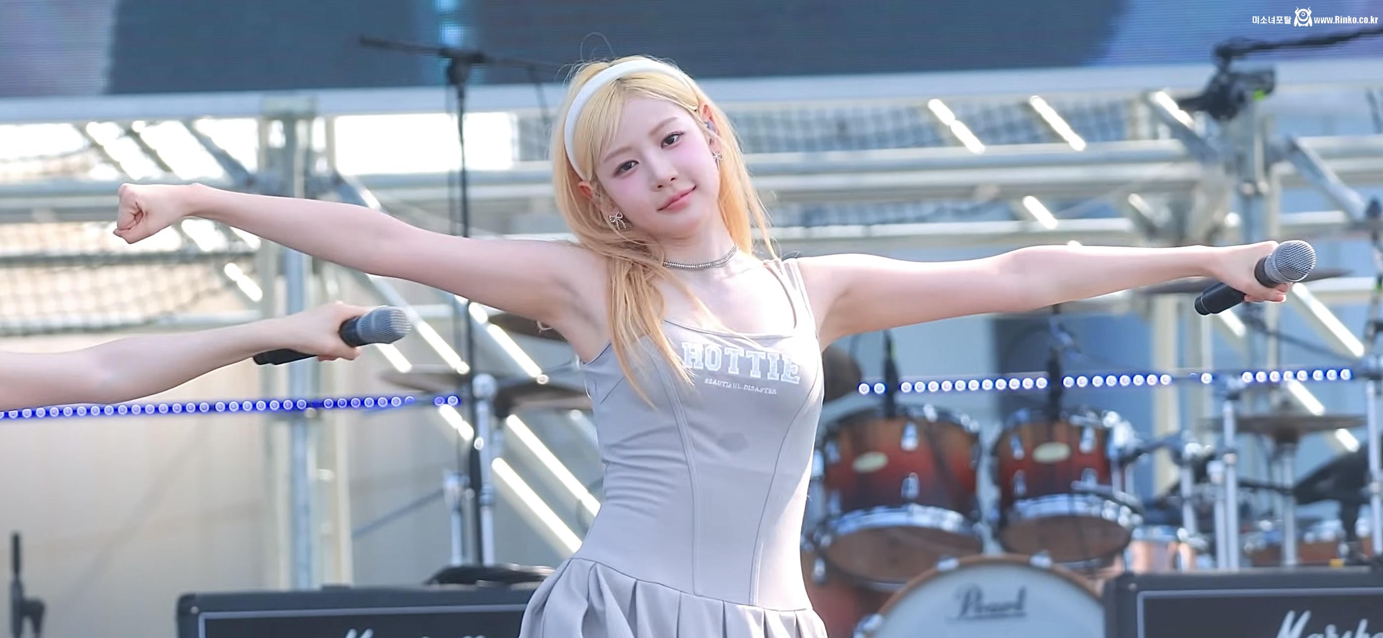 오늘 땀 살짝 난 피프티 예원_119466_3.jpg