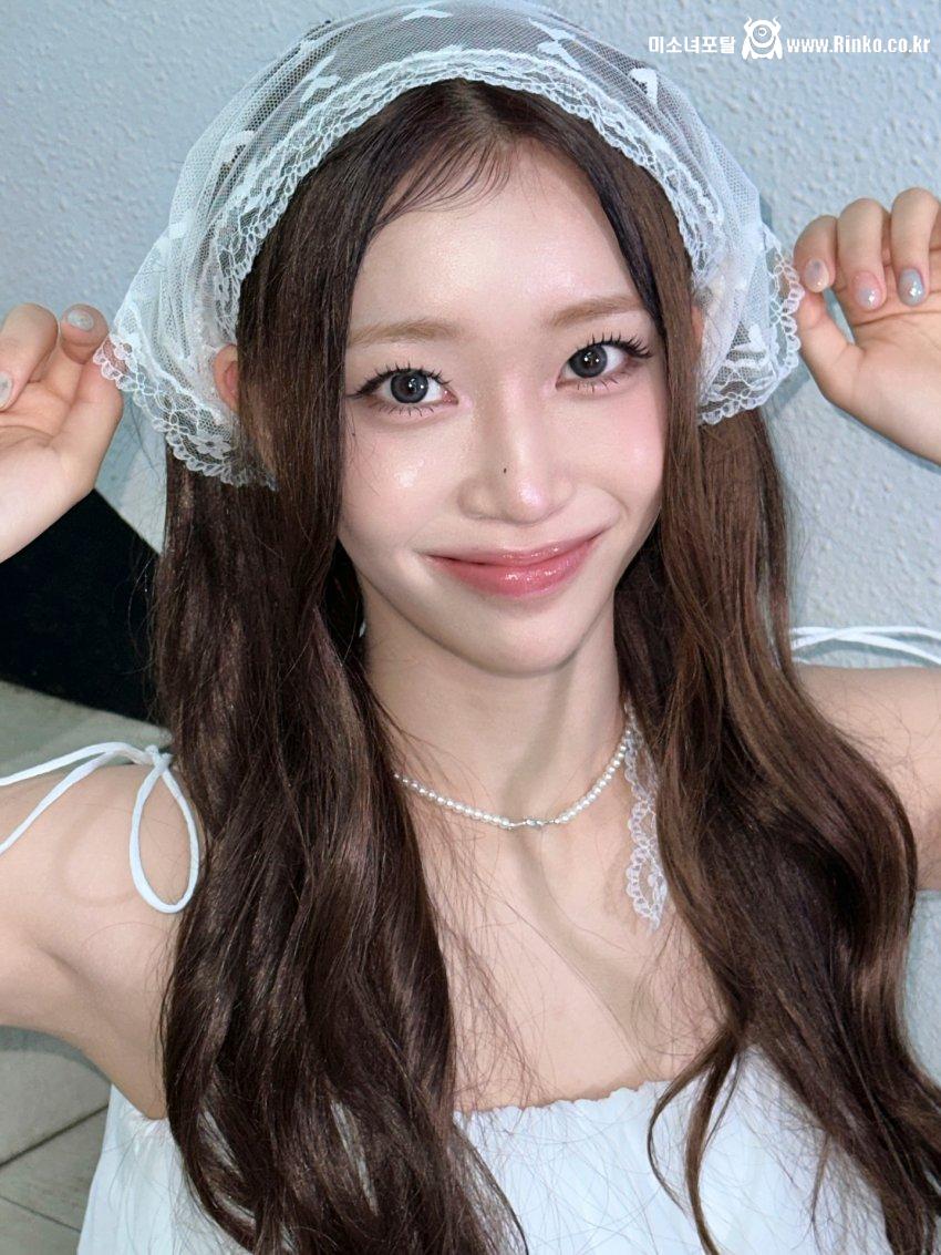 스테이씨 수민_119503_2.jpg