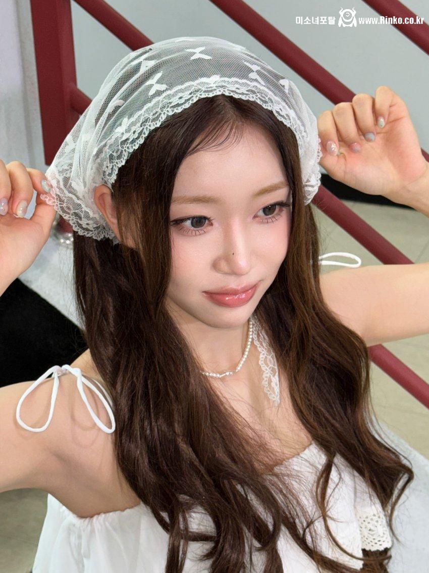 스테이씨 수민_119503_4.jpg