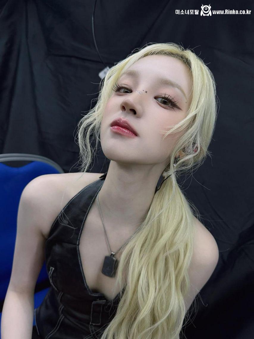 아이들 우기 SNS