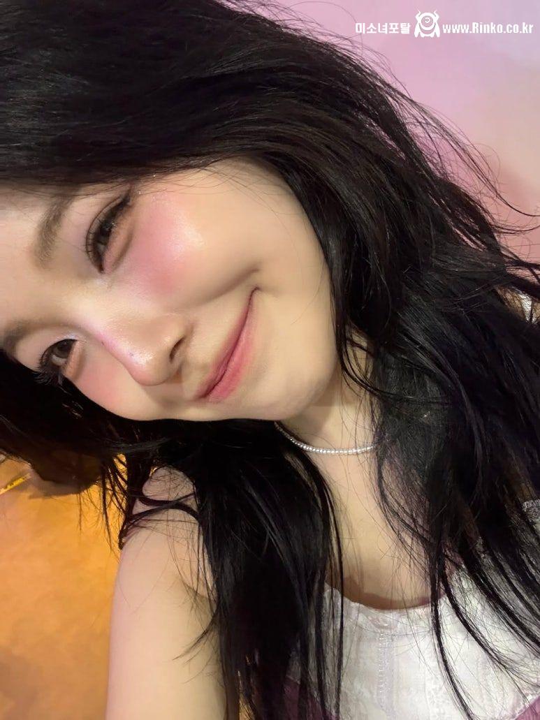 프로미스나인 백지헌