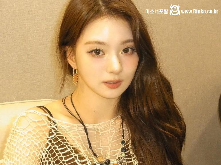 프로미스나인 이나경