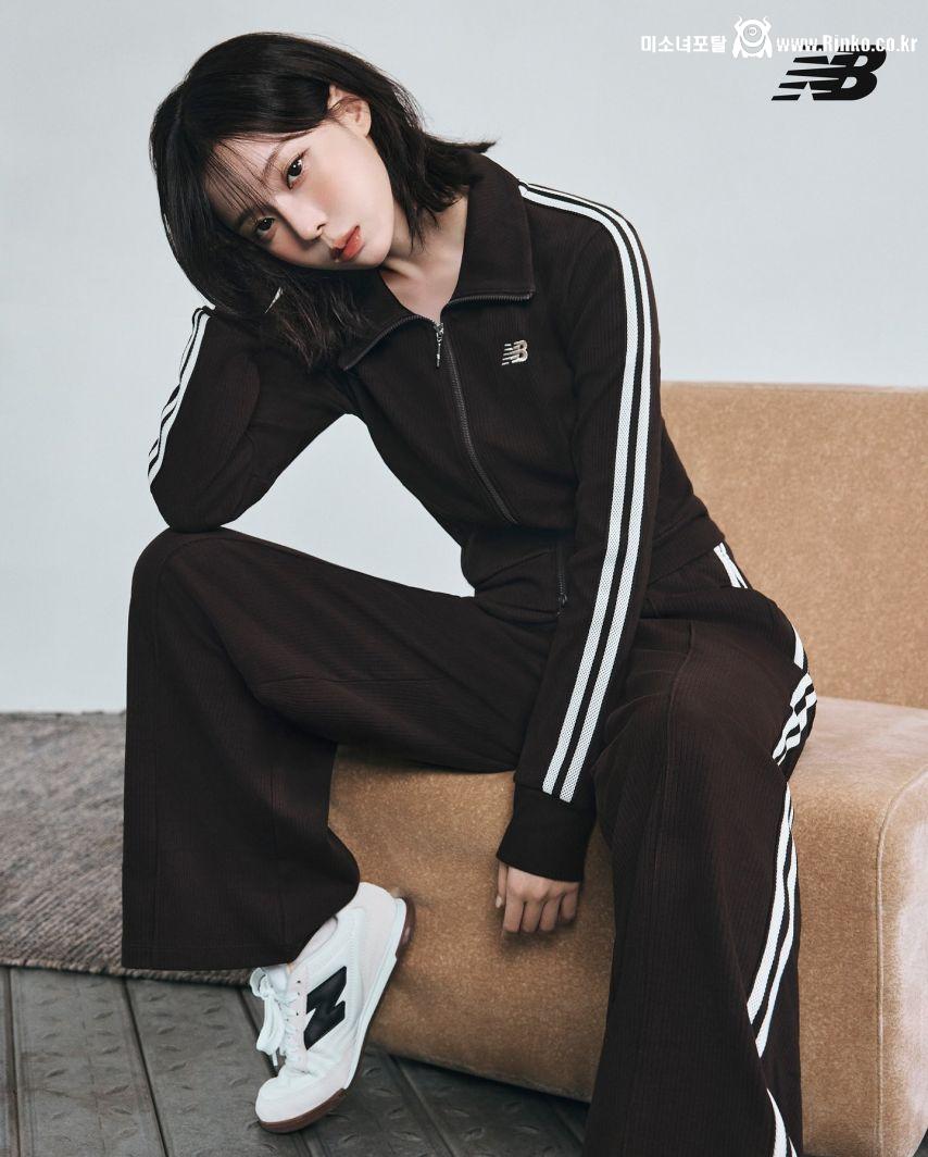 오늘자 공개된 뉴발란스 에스파 윈터 화보.JPG