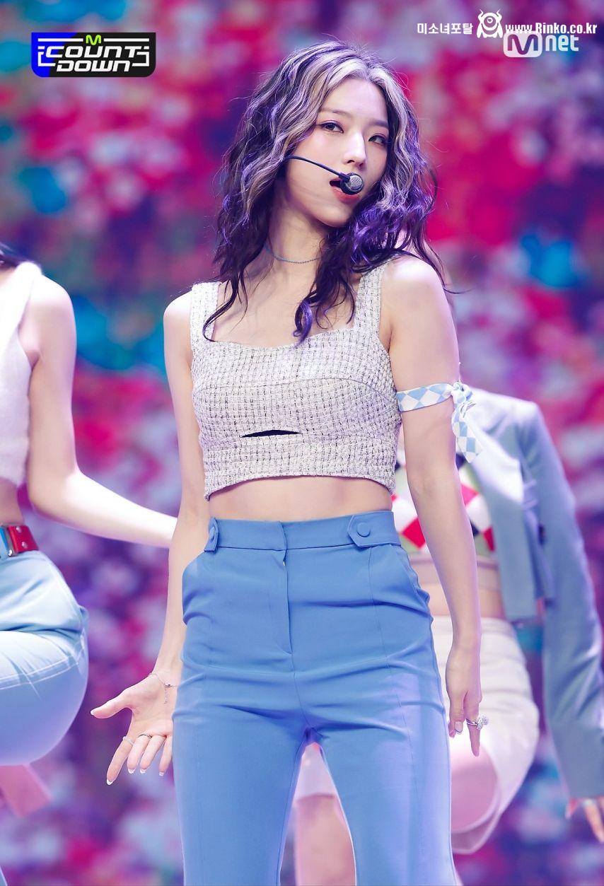 프로미스나인 이새롬