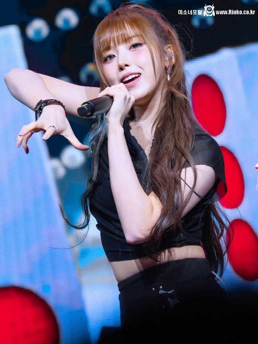 NMIXX (엔믹스) 지우