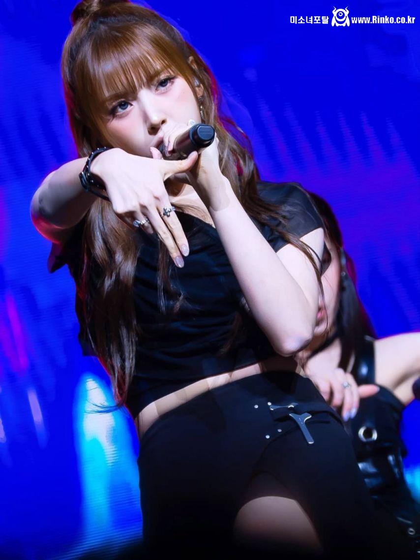 NMIXX (엔믹스) 지우