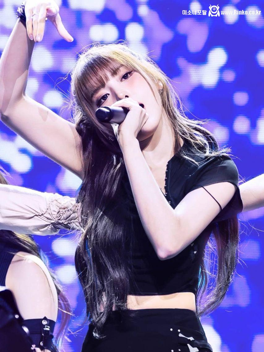 NMIXX (엔믹스) 지우