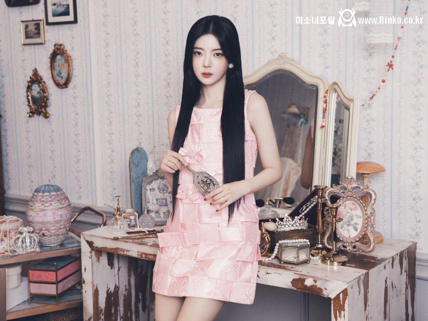 ITZY JAPAN 2nd Album Collector