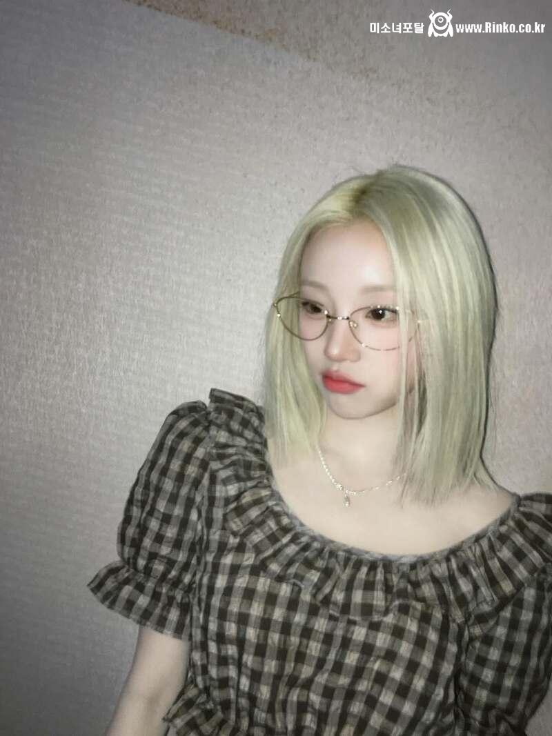 여자아이들 우기