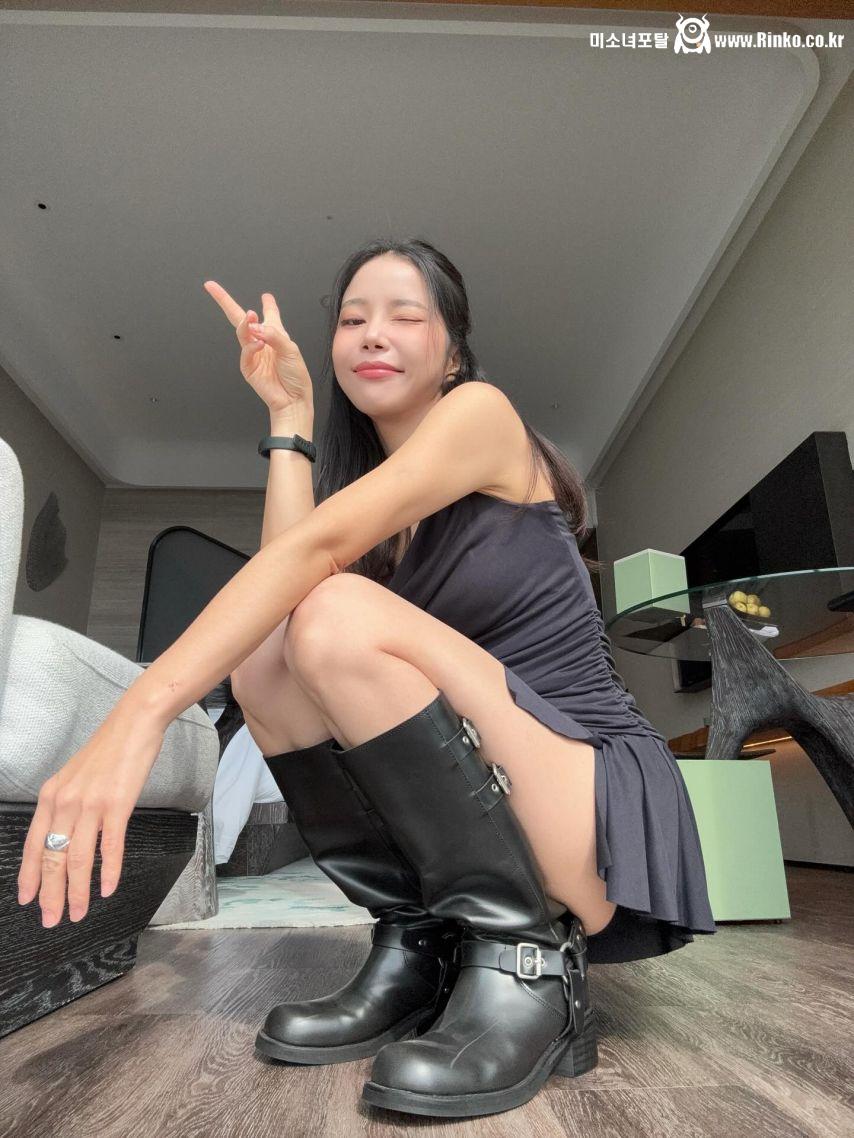 마마무 솔라 SNS