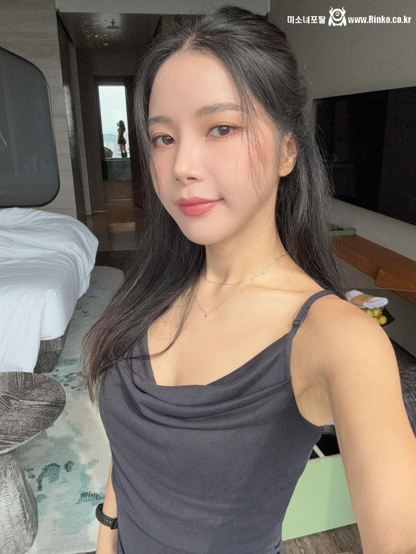 마마무 솔라 SNS